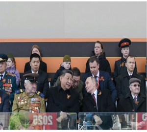 习近平出席俄罗斯纪念苏联伟大卫国战争胜利80周年庆典，李强主持召开国务院常务会议 